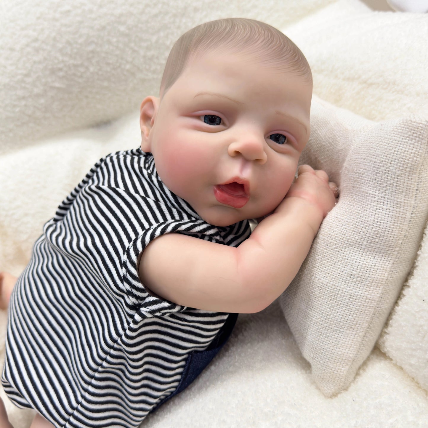 Estella Reborn Baby maalatut hiukset