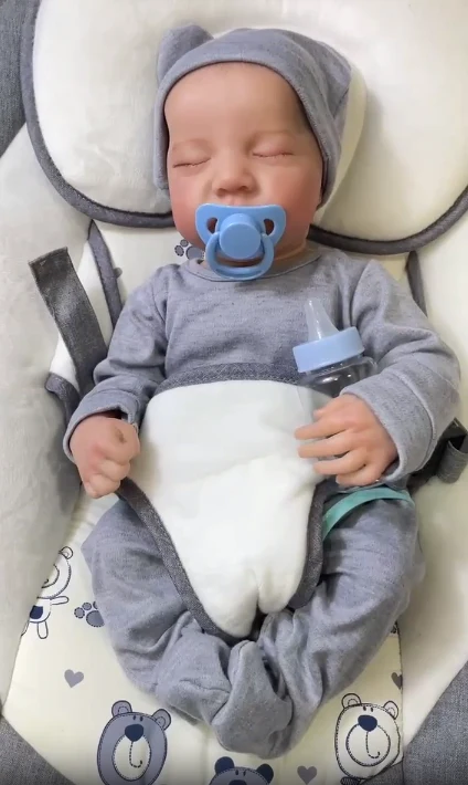 Levi Realistic Reborn Baby -nukke