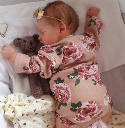 Nukkuva Reborn baby nukke tyttö Rosalie ruskeat hiukset